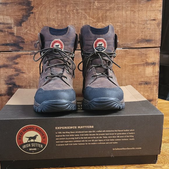 Red Wing Irish Setter Women's Boots - Picture 1 of 6